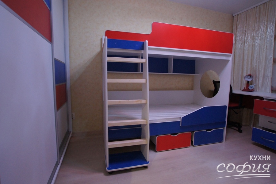 Шкафы, детская мебель София 3